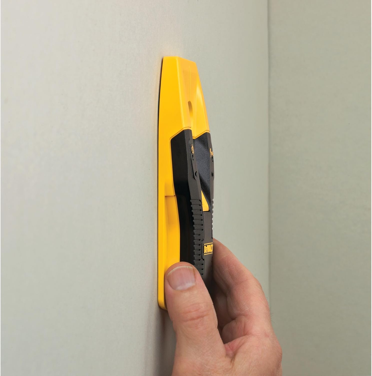 DEWALT Stud Finder, 3/4”, Locate Framing Studs Efficiently with LED Arrows