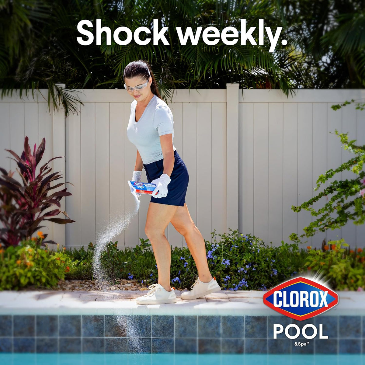 Clorox® Pool&Spa™ Shock XTRABLUE® Plus, Kills Bacteria & Algae in Swimming